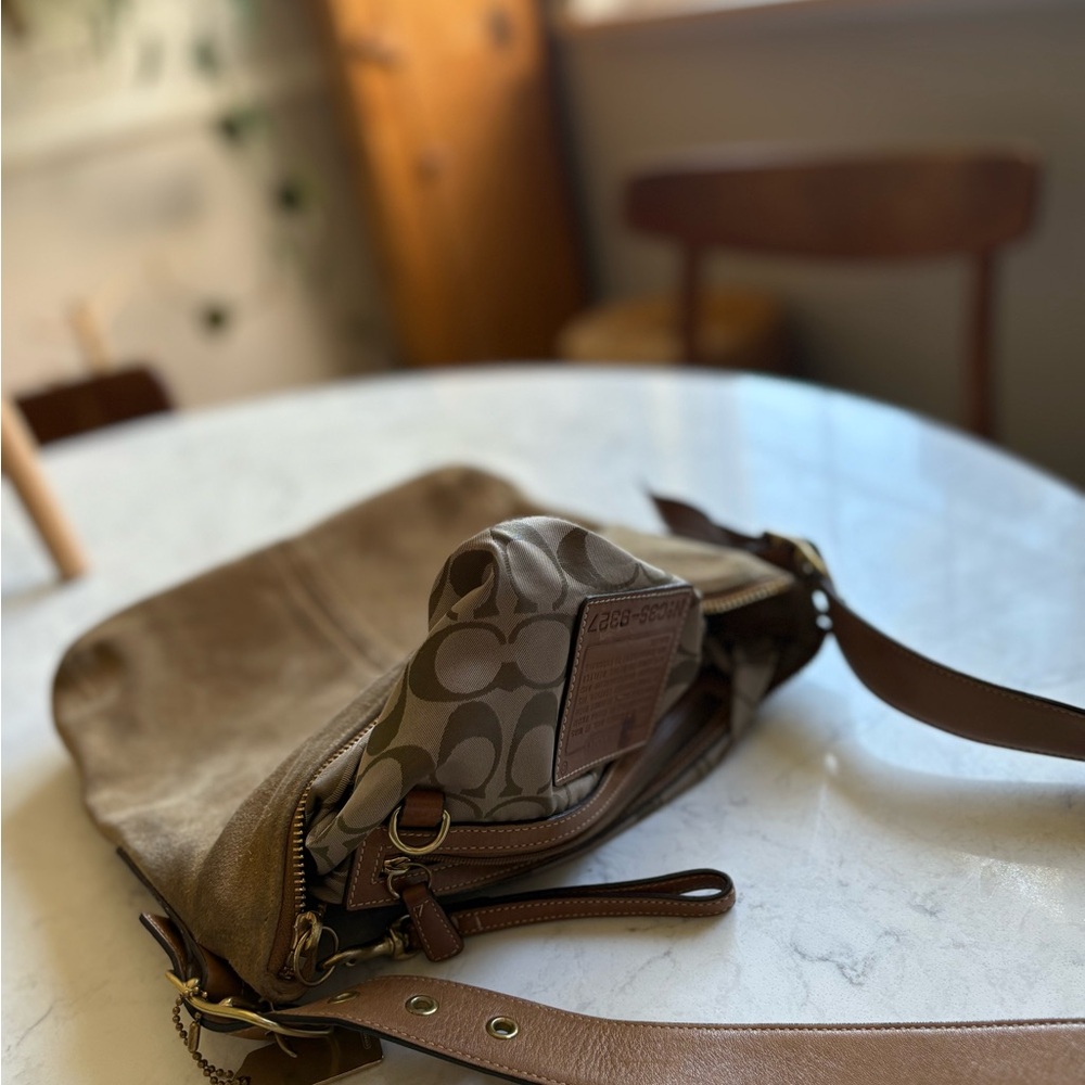Vintage Coach Suede Shoulder Bag - Picture 10 of 11